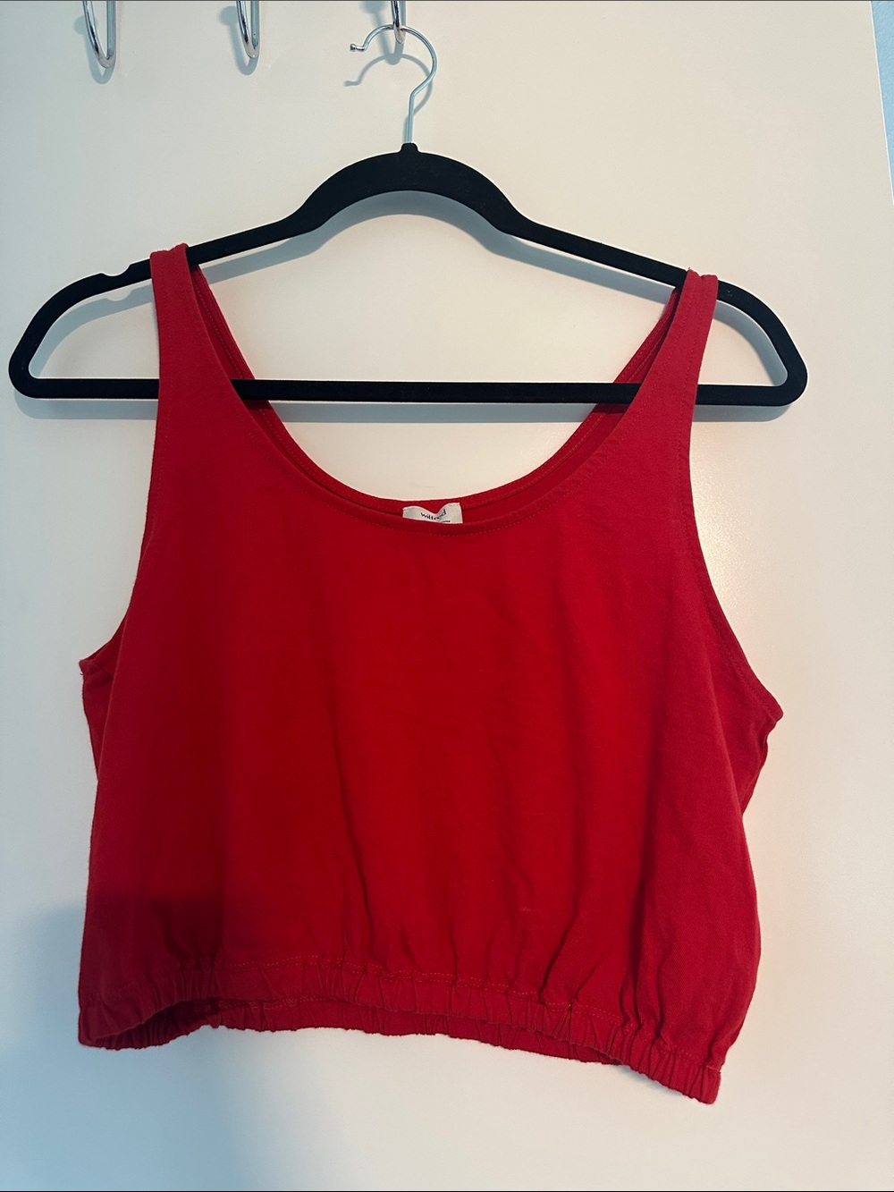 Wilfred Red Cropped Tank with Elastic Hem